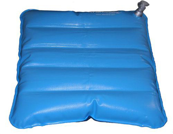 CUSCINO ANTIDECUBITO AD ARIA/ACQUA DIMENSIONI 41X41CM, APPLICABILE SU SEDIE DA COMODO O SU CARROZZELLE CAMERA D'ARIA IN PVC ATOSSICO ELETTROSALDATO, PATTA ANTISCIVOLO IN PVC - farmavitality.it